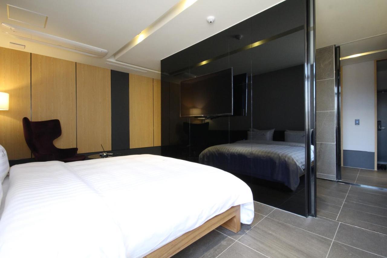 ג'אונג'ו Hotel Eco Stay מראה חיצוני תמונה