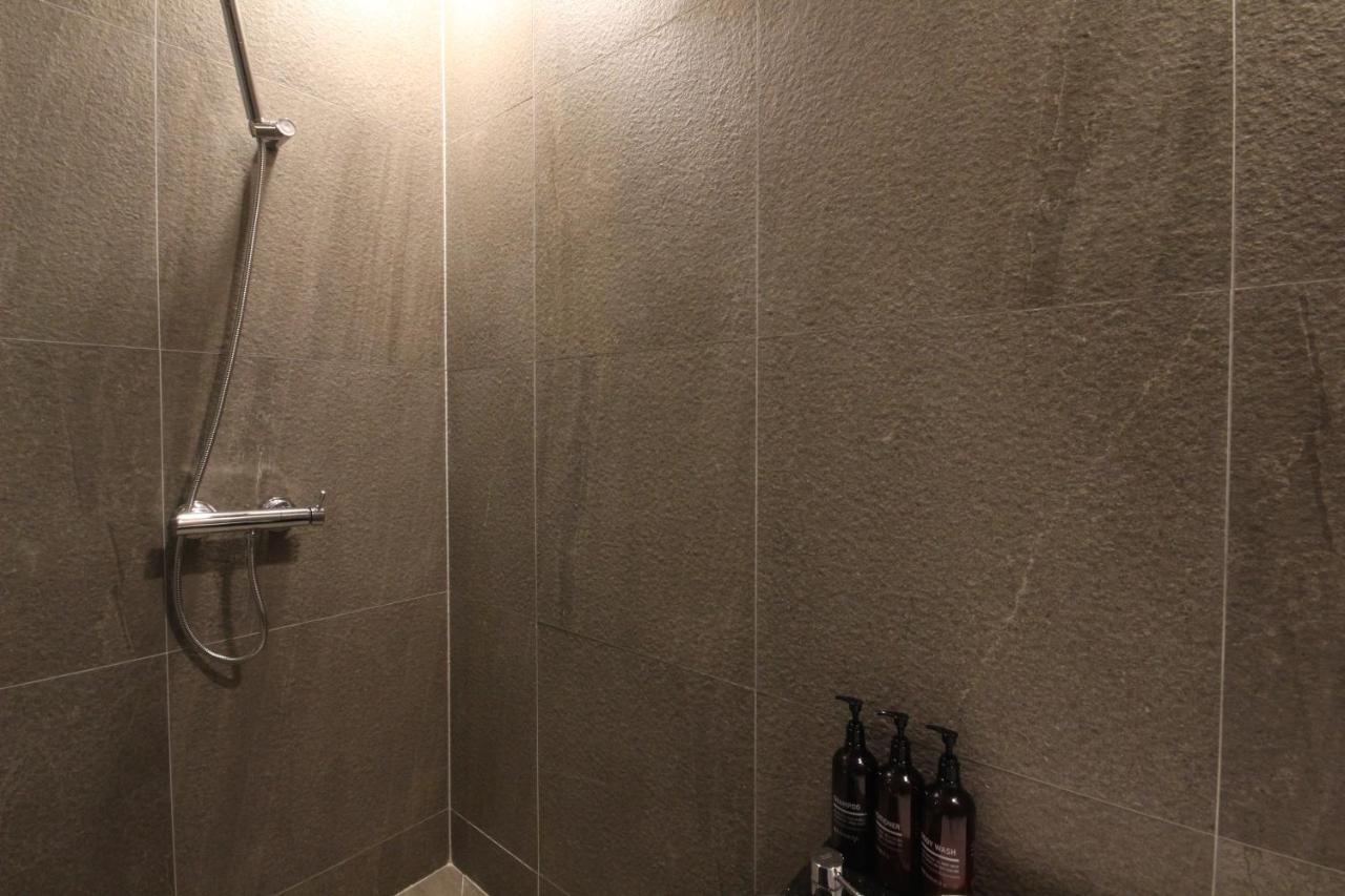 ג'אונג'ו Hotel Eco Stay מראה חיצוני תמונה