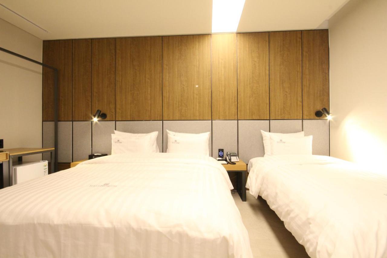 ג'אונג'ו Hotel Eco Stay מראה חיצוני תמונה